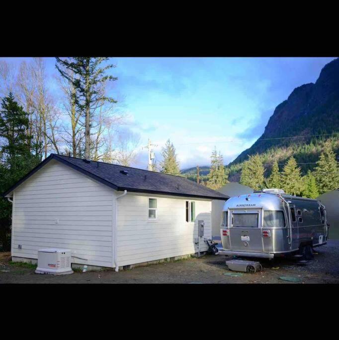 Si View Apartment North Bend Exterior photo